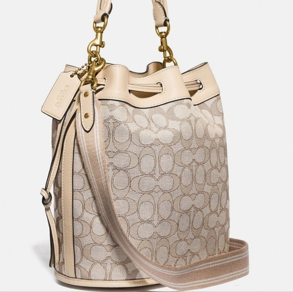 Coach Signature Jacquard Purse - Picture 1 of 6